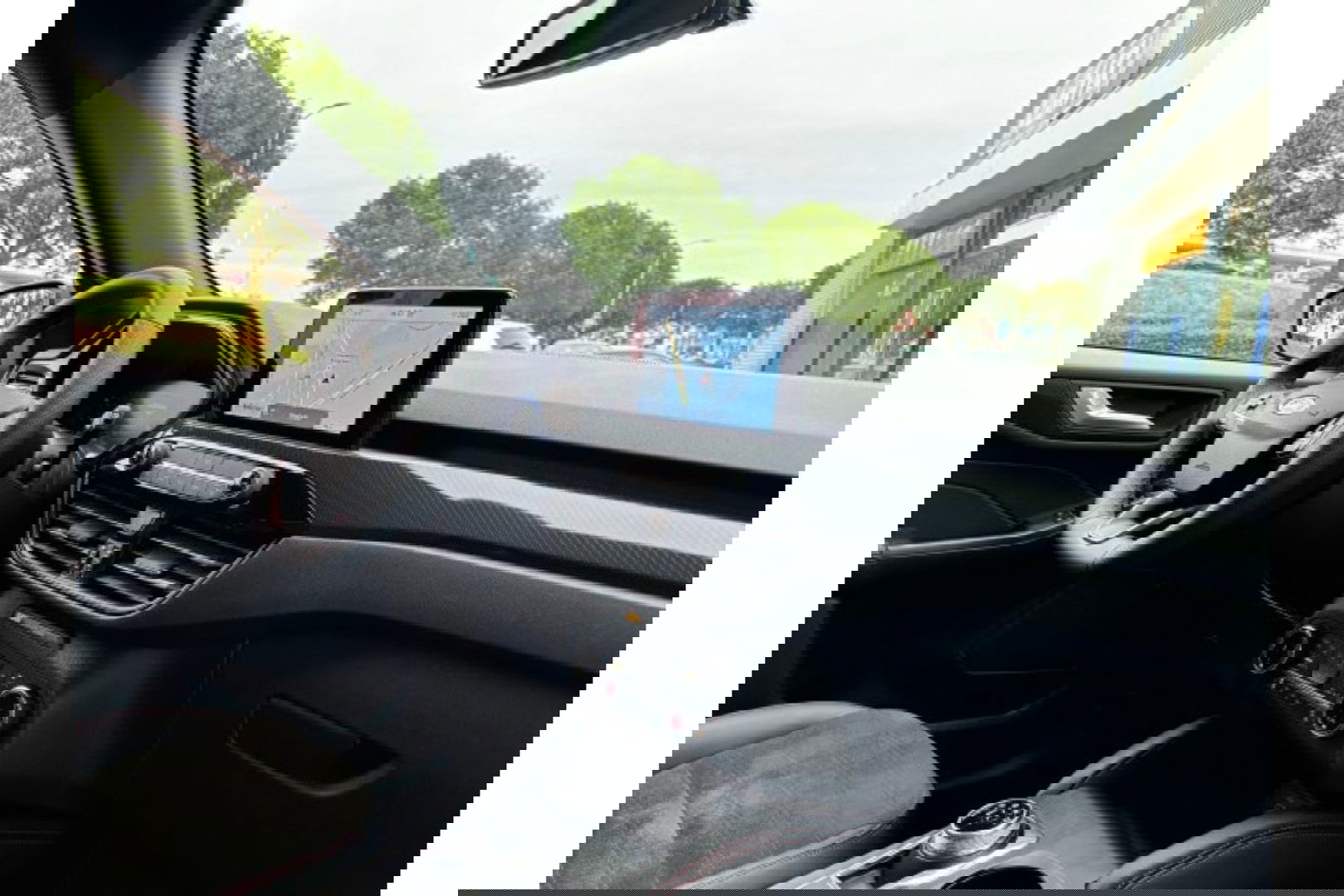 Ford Kuga 2.5 PHEV 225PK ST-LINE X AUTOMAAT NAVI PDC-CAMERA.