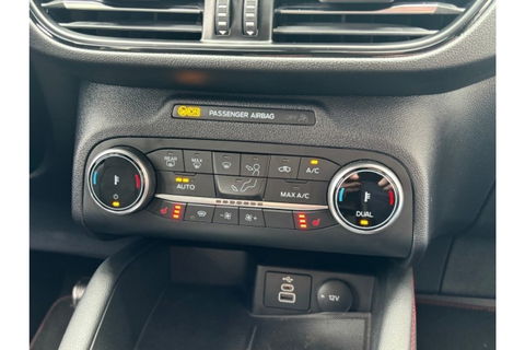 Ford Kuga 2.5 PHEV 225PK ST-LINE X AUTOMAAT NAVI PDC-CAMERA.