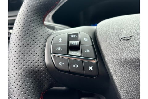 Ford Kuga 2.5 PHEV 225PK ST-LINE X AUTOMAAT NAVI PDC-CAMERA.