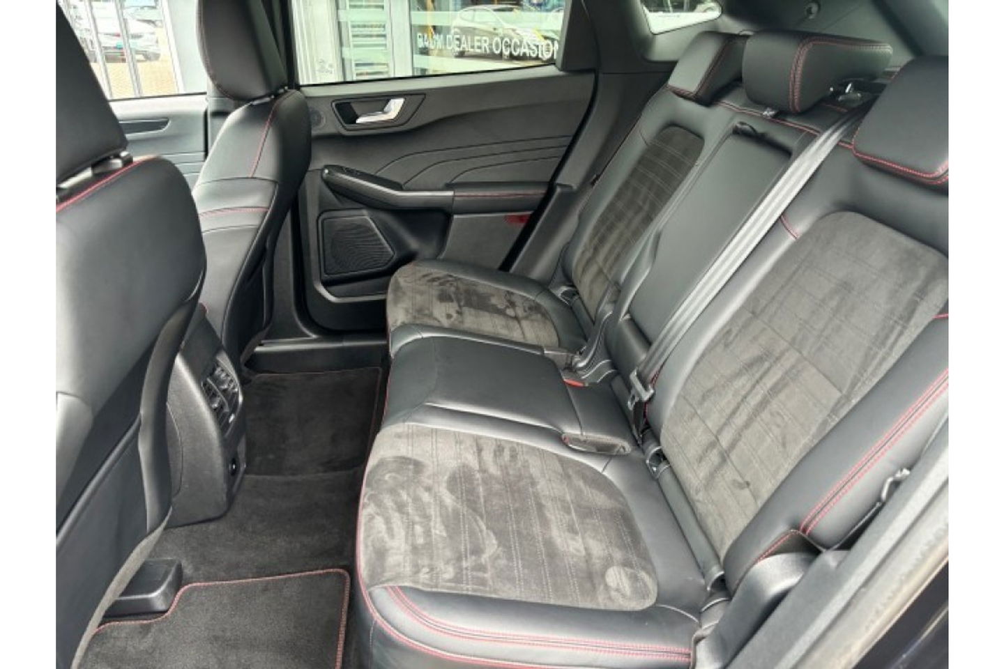 Ford Kuga 2.5 PHEV 225PK ST-LINE X AUTOMAAT NAVI PDC-CAMERA.