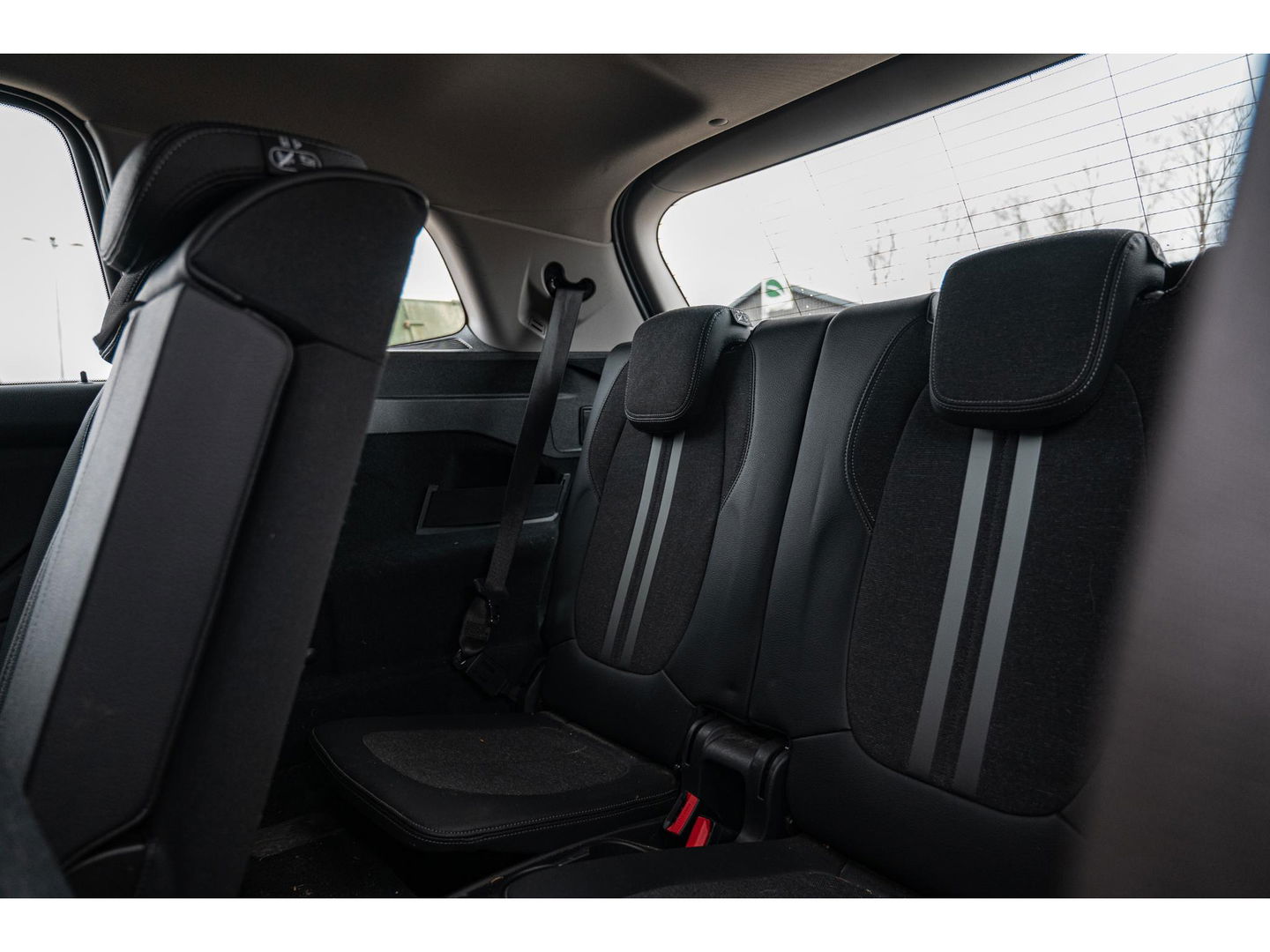 BMW 2 Serie Gran Tourer 218i 7Pers. Executive Edition | SPORT STOELEN | PDC | STOELVERW. | 17" LM VELGEN
