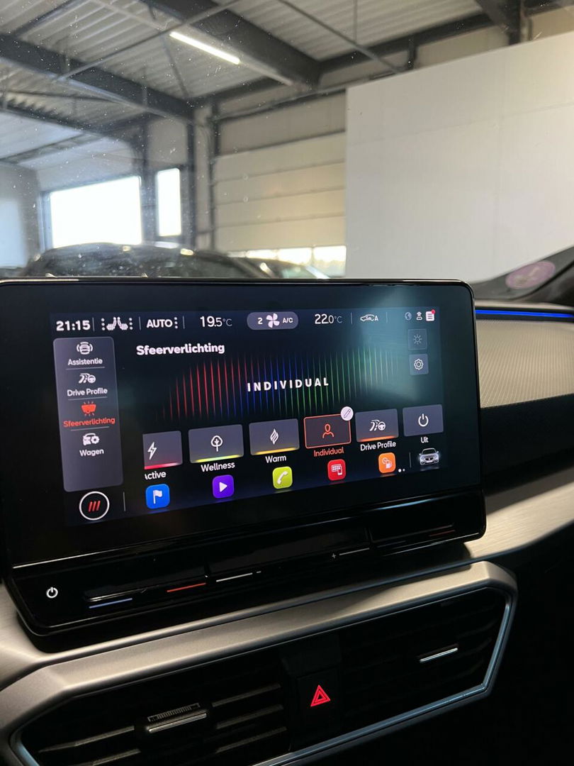 SEAT Leon 1.5 eTSI FR 150PK Pano Virtual Sfeer Trekhaak VOL!