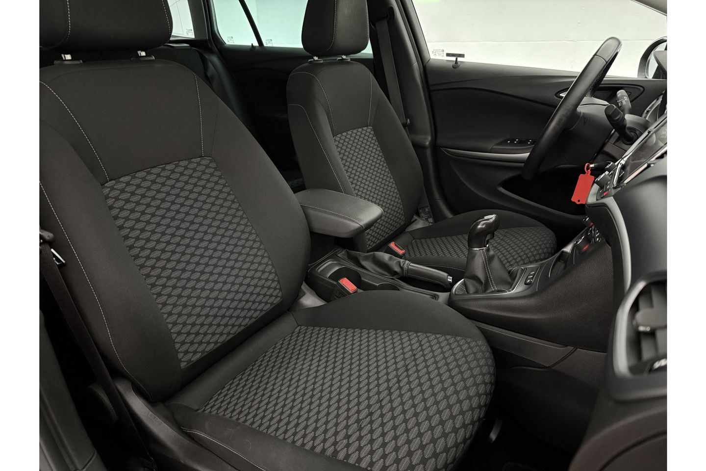 Opel Astra 1.0 Online Edition Clima Carplay Cruise LED Trekhaak Navi PDC 16''LMV