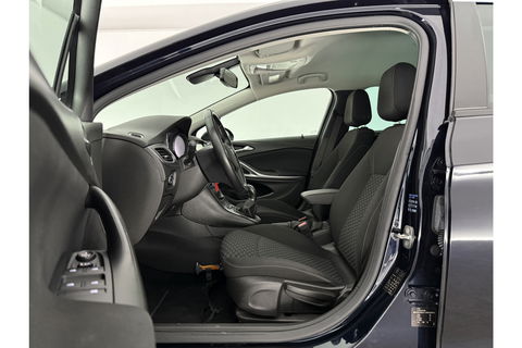 Opel Astra 1.0 Online Edition Clima Carplay Cruise LED Trekhaak Navi PDC 16''LMV