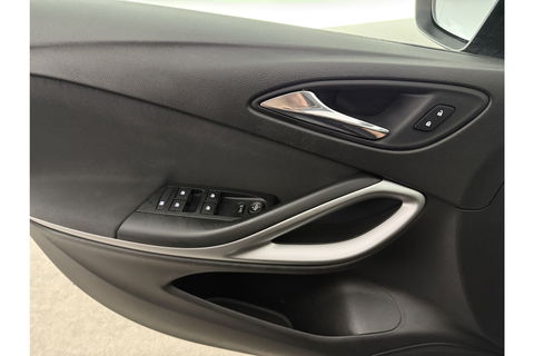 Opel Astra 1.0 Online Edition Clima Carplay Cruise LED Trekhaak Navi PDC 16''LMV