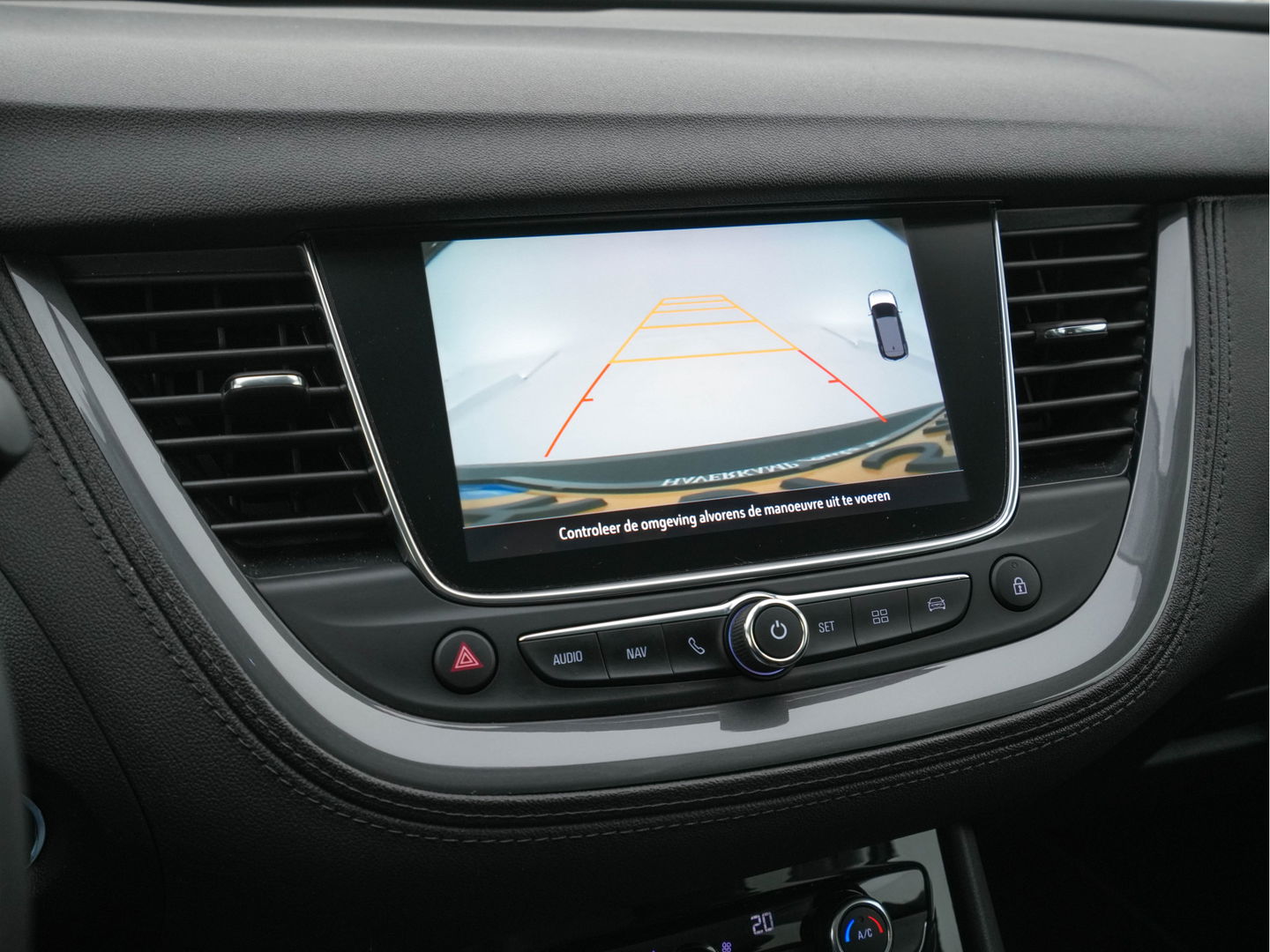 Opel Grandland X 1.2 Turbo Business Executive+-Pack LEATHER-MICROFIBRE | FULL-LED | NAVI-FULLMAP | CAMERA | KEYLESS | DAB+ | ERGONOMIC-SPORT-SEATS | ECC | PDC | CRUISE | 17''ALU*