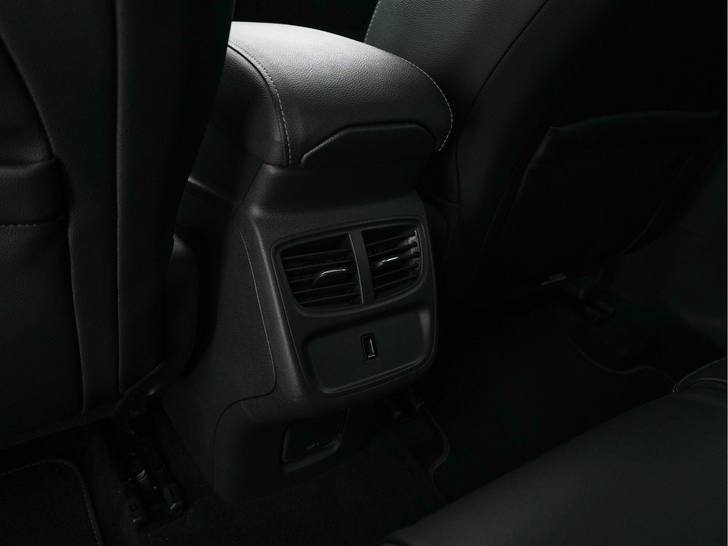 Opel Grandland X 1.2 Turbo Business Executive+-Pack LEATHER-MICROFIBRE | FULL-LED | NAVI-FULLMAP | CAMERA | KEYLESS | DAB+ | ERGONOMIC-SPORT-SEATS | ECC | PDC | CRUISE | 17''ALU*