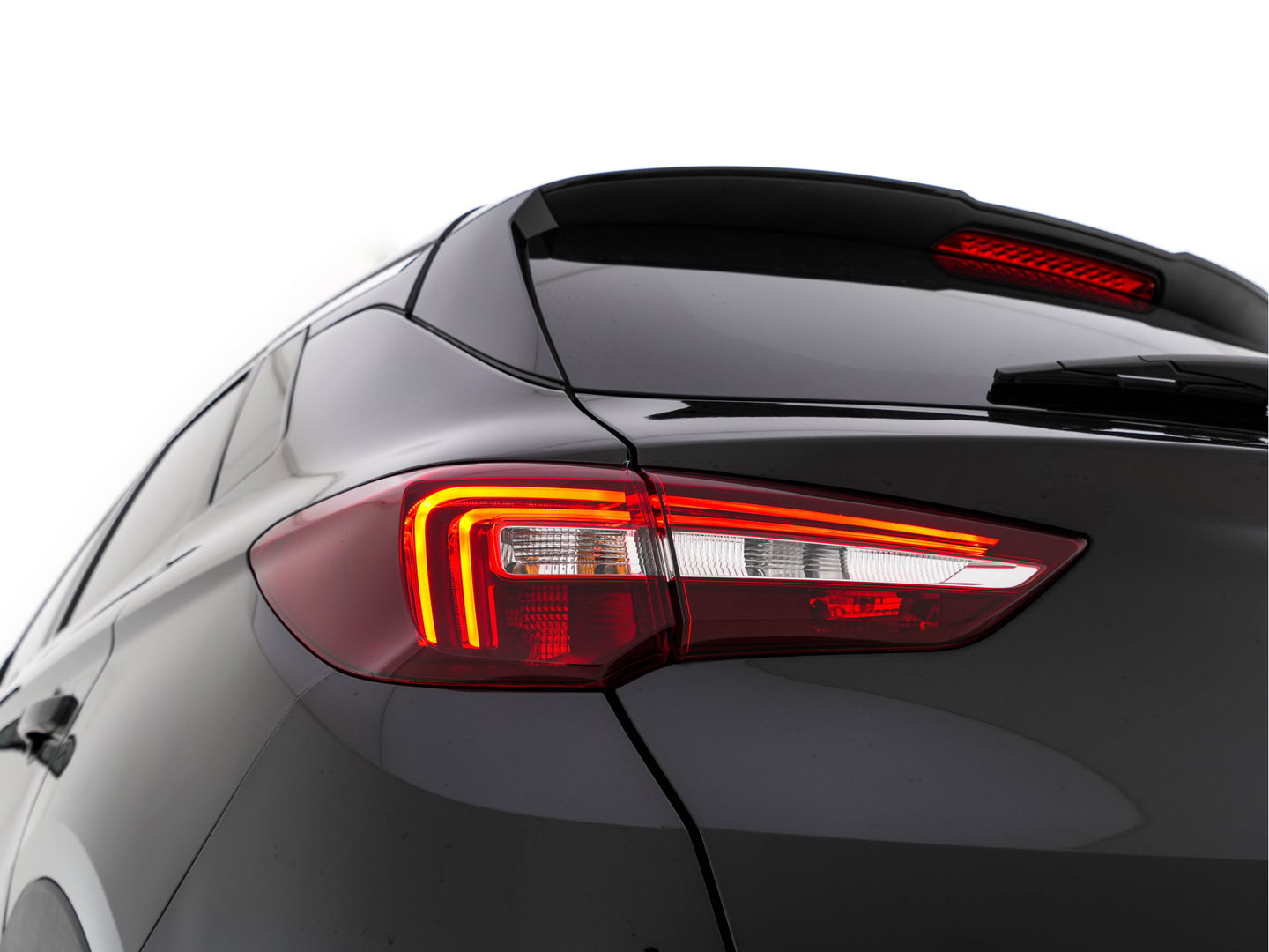 Opel Grandland X 1.2 Turbo Business Executive+-Pack LEATHER-MICROFIBRE | FULL-LED | NAVI-FULLMAP | CAMERA | KEYLESS | DAB+ | ERGONOMIC-SPORT-SEATS | ECC | PDC | CRUISE | 17''ALU*