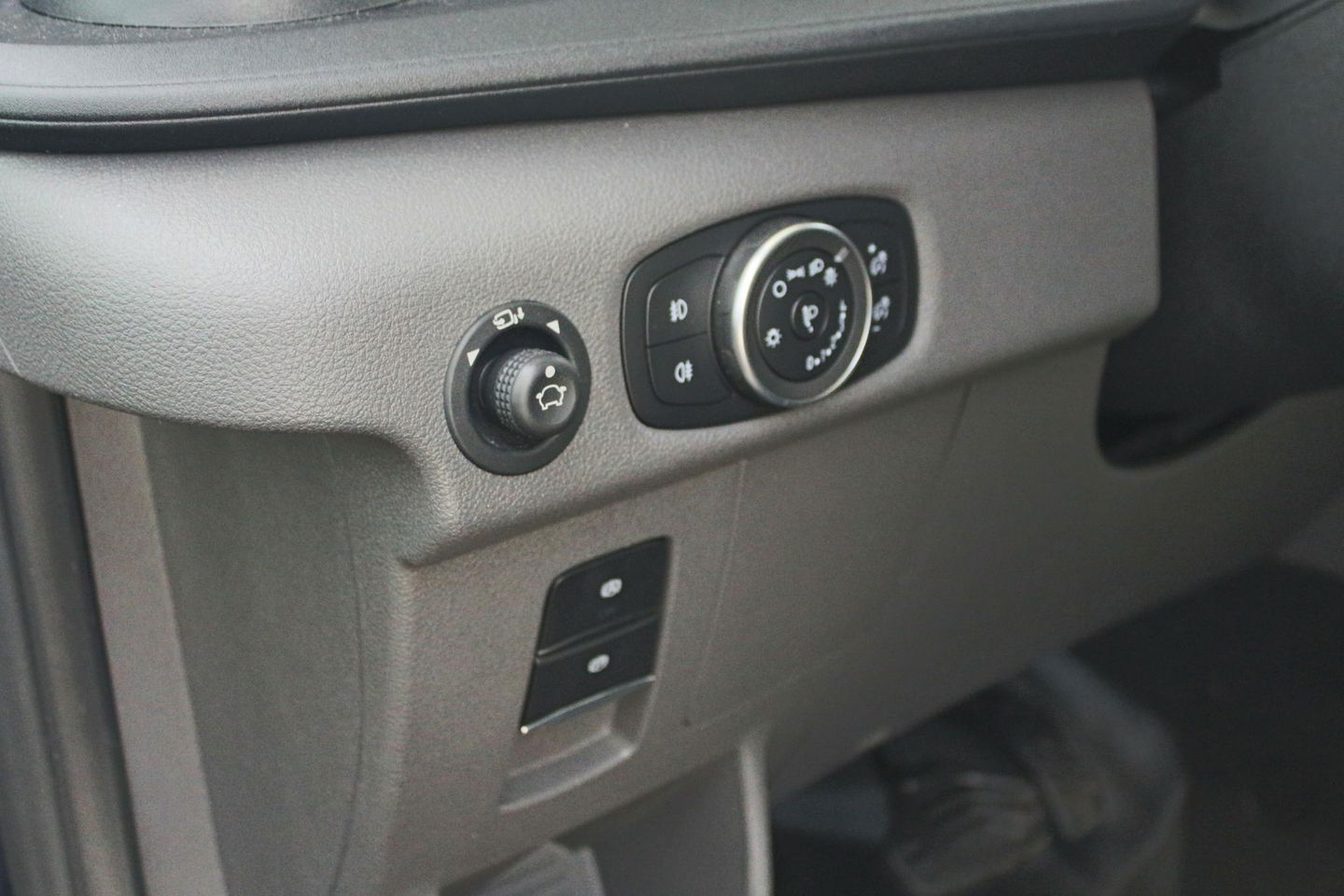 Ford E-Transit 350 L2H2 Trend 68 kWh