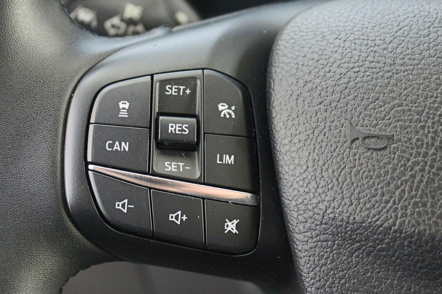 Ford E-Transit 350 L2H2 Trend 68 kWh