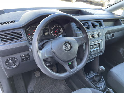Volkswagen Caddy 2.0 TDI 102pk L2H1 BMT Maxi Comfortline / vaste prijs rijklaar € 14.950 ex btw / lease vanaf € / airco / cruise / imperial / Bott ingerichte laadruimte / trekhaak !