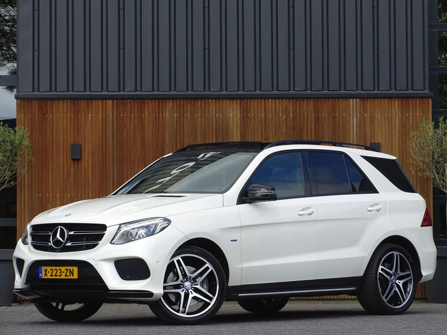 Mercedes-Benz GLE 500e 4M. 442PK AMG Sport Designo Ed. / LED