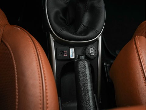Alfa Romeo MiTo 1.3 JTDm ECO Distinctive Premium-Pack *NAVI-FULLMAP | FULL-LEATHER | ECC | PDC | CRUISE | SPORT-SEATS | 15"ALU *