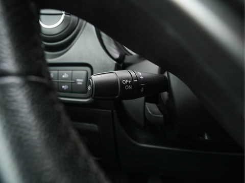 Alfa Romeo MiTo 1.3 JTDm ECO Distinctive Premium-Pack *NAVI-FULLMAP | FULL-LEATHER | ECC | PDC | CRUISE | SPORT-SEATS | 15"ALU *