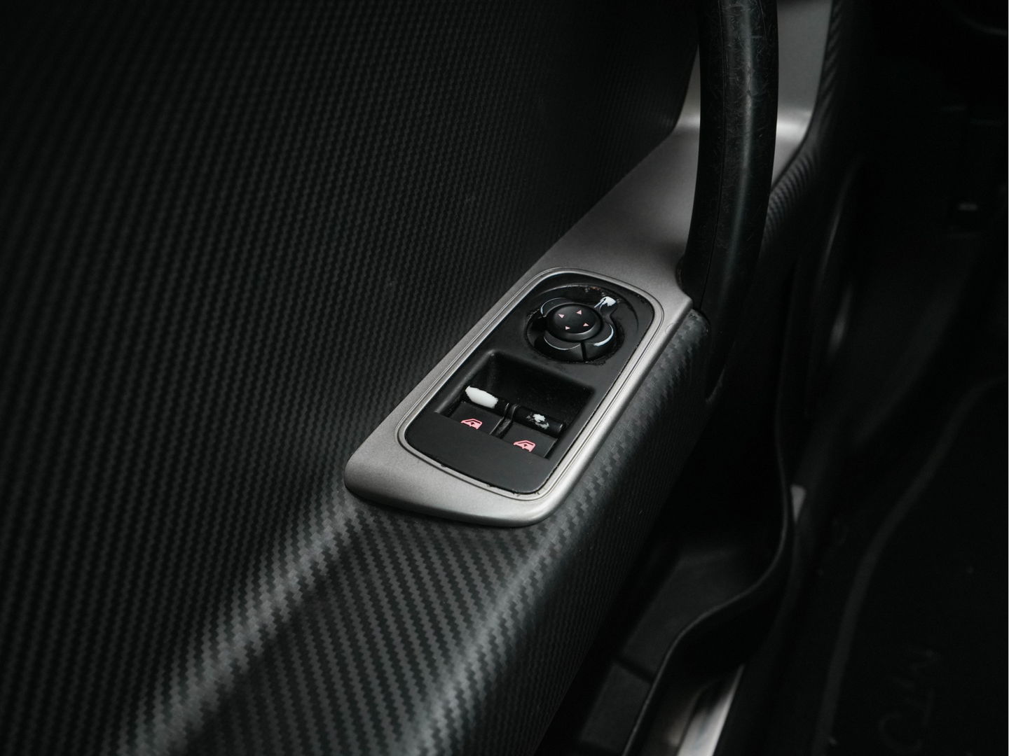 Alfa Romeo MiTo 1.3 JTDm ECO Distinctive Premium-Pack *NAVI-FULLMAP | FULL-LEATHER | ECC | PDC | CRUISE | SPORT-SEATS | 15"ALU *
