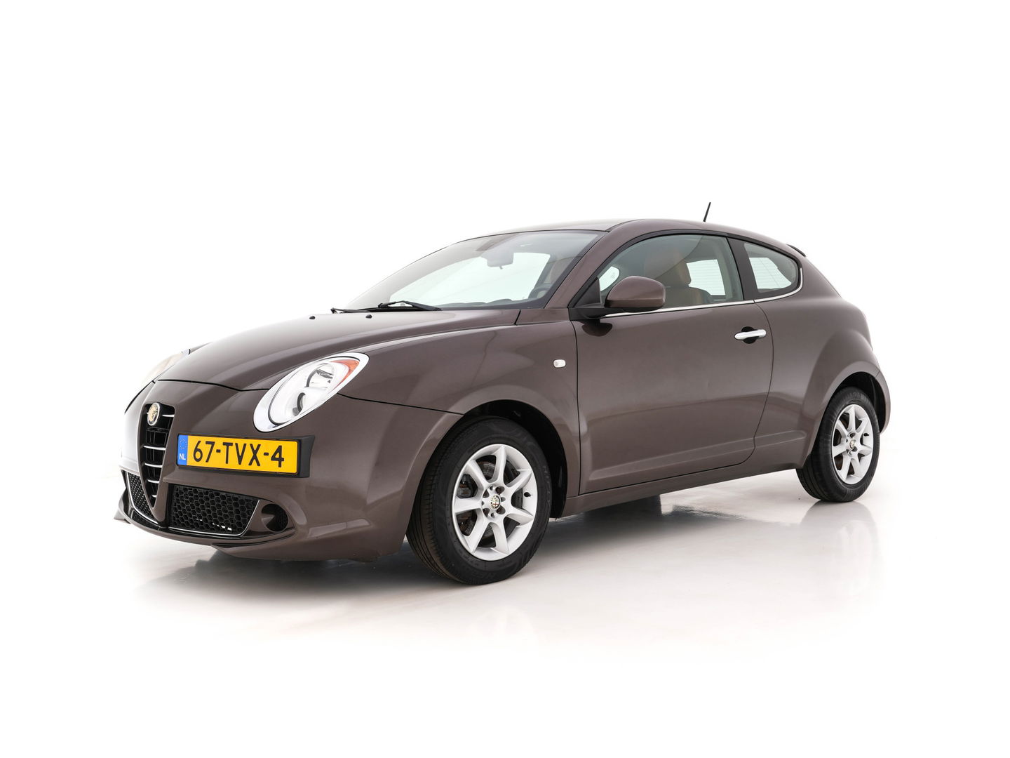 Alfa Romeo MiTo 1.3 JTDm ECO Distinctive Premium-Pack *NAVI-FULLMAP | FULL-LEATHER | ECC | PDC | CRUISE | SPORT-SEATS | 15"ALU *