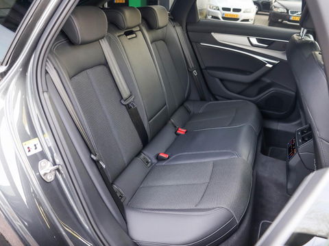 Audi A6 Avant 50 TFSI e Quattro S edition 300PK | slechts 17.000km!