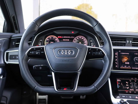 Audi A6 Avant 50 TFSI e Quattro S edition 300PK | slechts 17.000km!