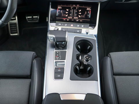 Audi A6 Avant 50 TFSI e Quattro S edition 300PK | slechts 17.000km!