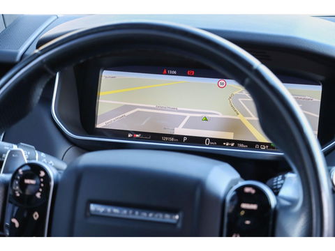 Land Rover Range Rover Sport P400e HSE | Panoramadak | Meridian | Luchtvering