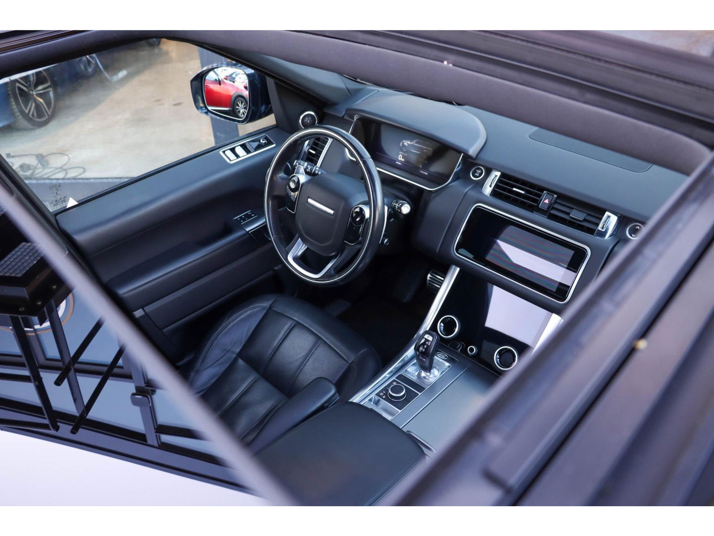 Land Rover Range Rover Sport P400e HSE | Panoramadak | Meridian | Luchtvering