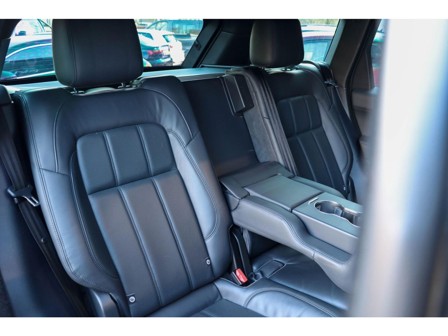 Land Rover Range Rover Sport P400e HSE | Panoramadak | Meridian | Luchtvering