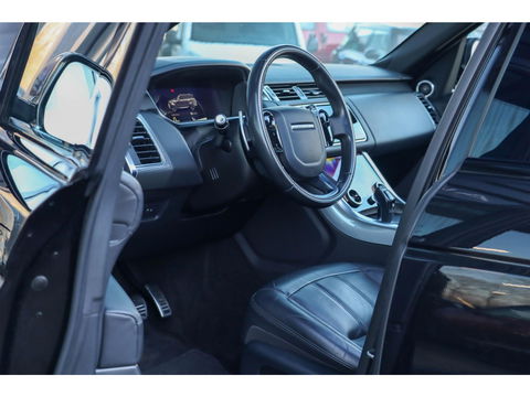 Land Rover Range Rover Sport P400e HSE | Panoramadak | Meridian | Luchtvering