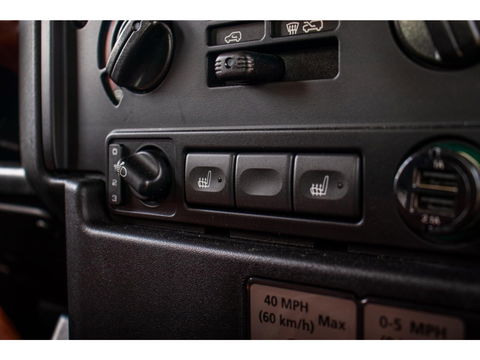 Land Rover Defender 2.2 D HT 90" E