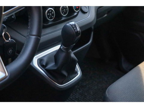 Renault Trafic 2.0 dCi 150 EDC T30 L2H1 Work Edition Automaat