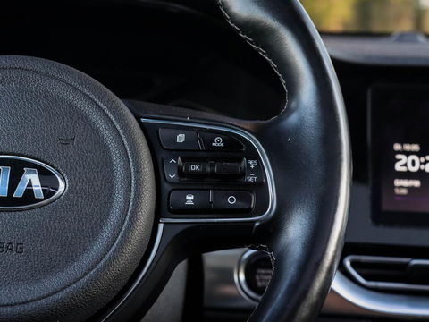 Kia Niro 1.6 GDi Hybrid ExecutiveLine | JBL | Stoelkoeling/verwarming | Leder | Memory | Zeer compleet!