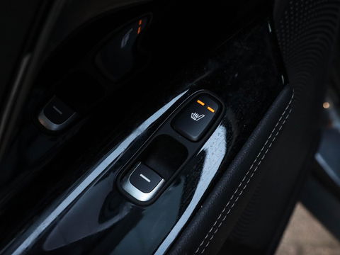 Kia Niro 1.6 GDi Hybrid ExecutiveLine | JBL | Stoelkoeling/verwarming | Leder | Memory | Zeer compleet!