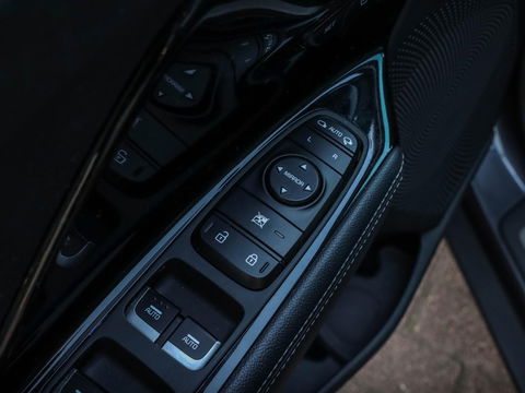 Kia Niro 1.6 GDi Hybrid ExecutiveLine | JBL | Stoelkoeling/verwarming | Leder | Memory | Zeer compleet!