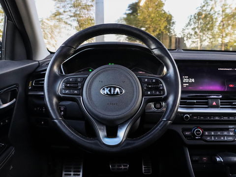 Kia Niro 1.6 GDi Hybrid ExecutiveLine | JBL | Stoelkoeling/verwarming | Leder | Memory | Zeer compleet!