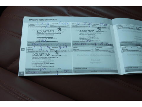 Peugeot 308 SW 1.2 PureTech Executive | Panodak | Leer |