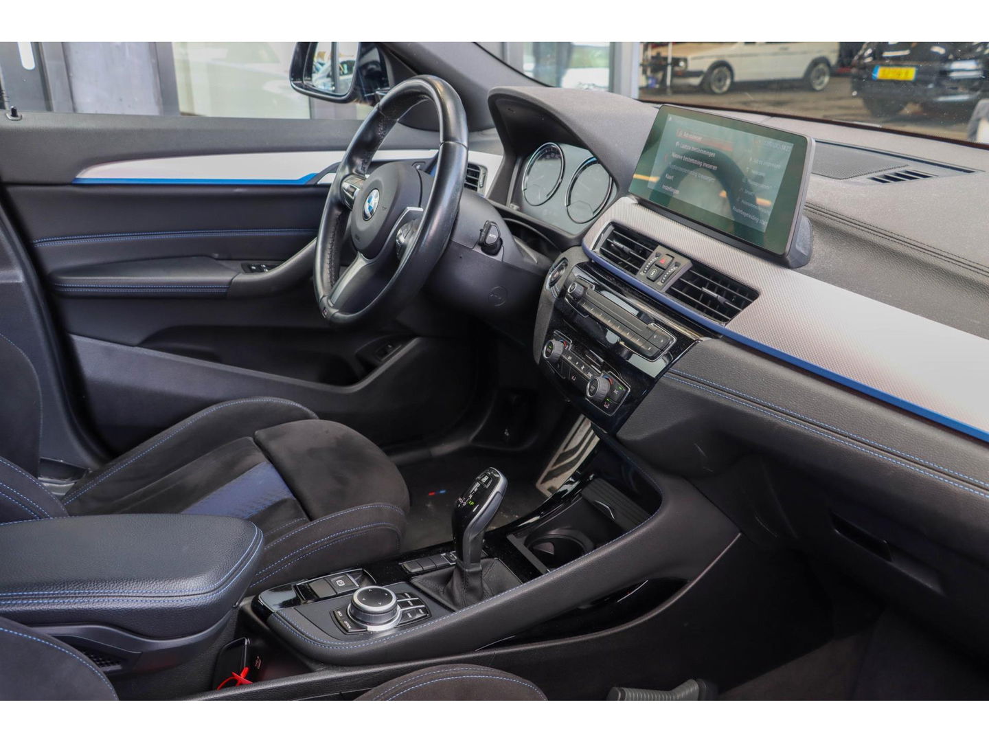 BMW X2 SDrive20i M Sport 192pk Automaat Executive | Alcantara bekleding