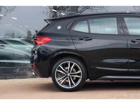 BMW X2 SDrive20i M Sport 192pk Automaat Executive | Alcantara bekleding