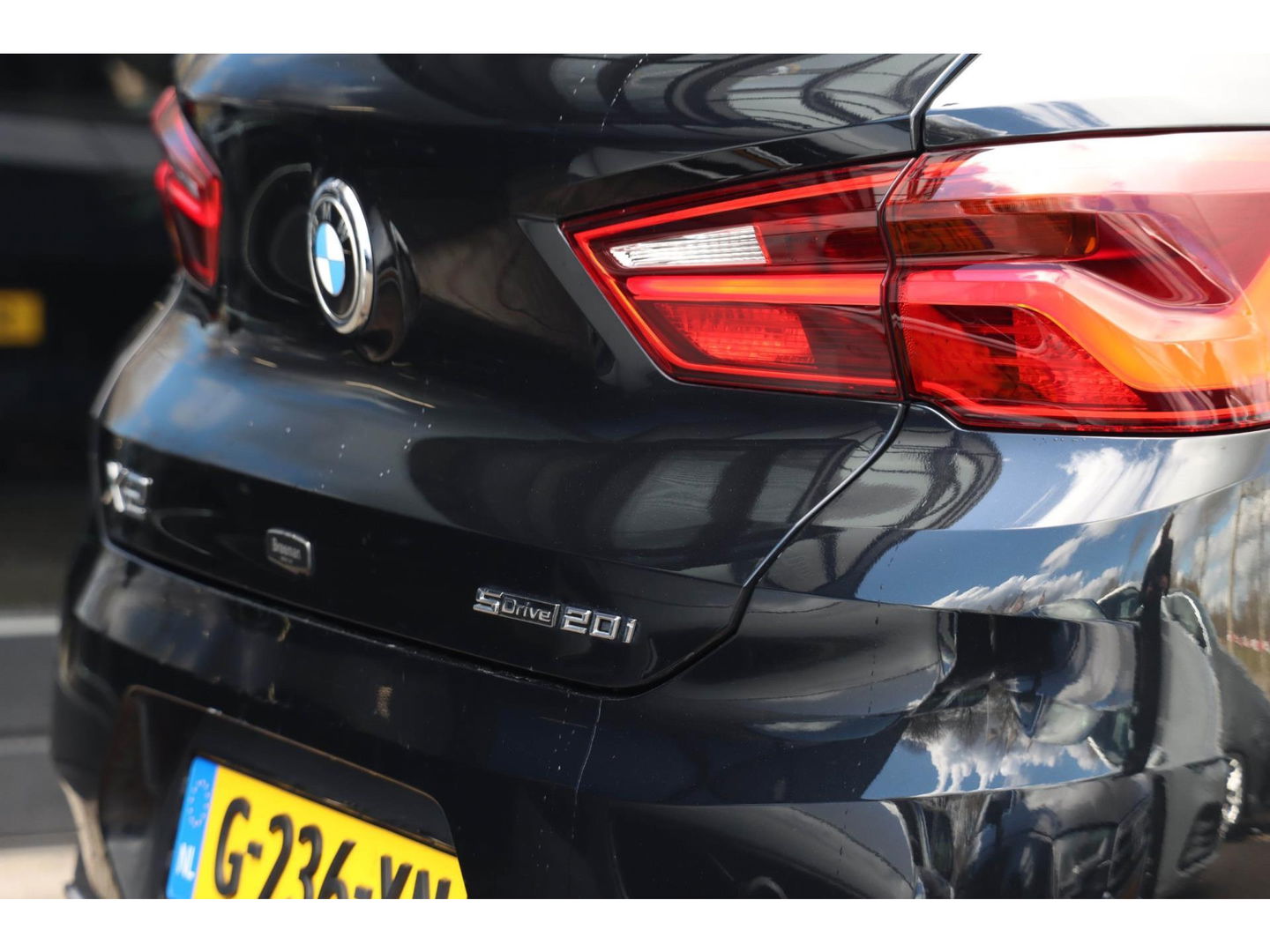 BMW X2 SDrive20i M Sport 192pk Automaat Executive | Alcantara bekleding
