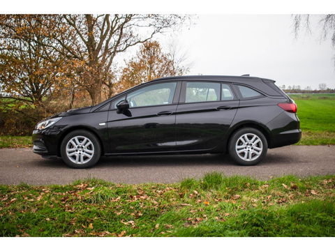 Opel Astra Sports Tourer 1.0 Online Edition