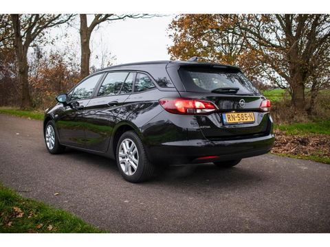Opel Astra Sports Tourer 1.0 Online Edition