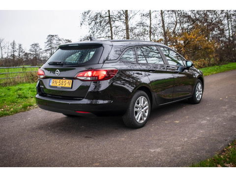 Opel Astra Sports Tourer 1.0 Online Edition