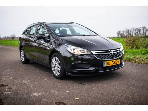 Opel Astra Sports Tourer 1.0 Online Edition