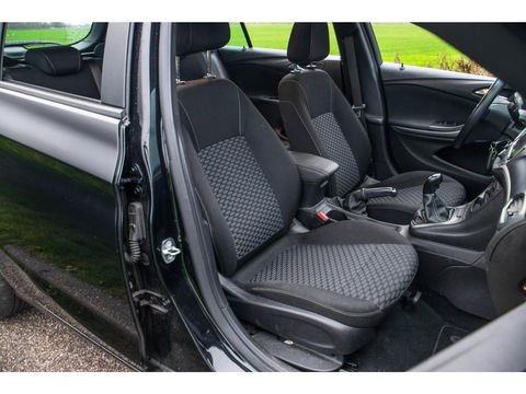 Opel Astra Sports Tourer 1.0 Online Edition