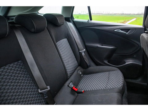 Opel Astra Sports Tourer 1.0 Online Edition