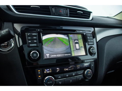 Nissan QASHQAI 1.2 N-Connecta | Pano.dak | Trekhaak | Camera