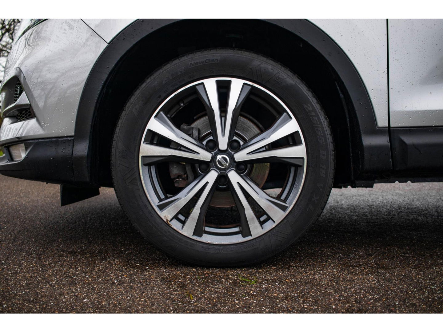Nissan QASHQAI 1.2 N-Connecta | Pano.dak | Trekhaak | Camera