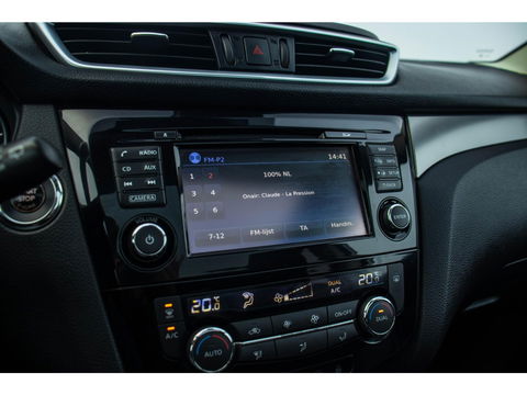 Nissan QASHQAI 1.2 N-Connecta | Pano.dak | Trekhaak | Camera