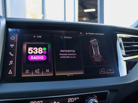 Audi A1 Sportback 25 TFSI S edition Automaat | S Line