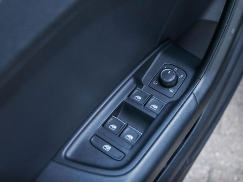 Audi A1 Sportback 25 TFSI S edition Automaat | S Line