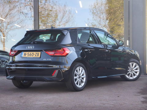 Audi A1 Sportback 25 TFSI S edition Automaat | S Line