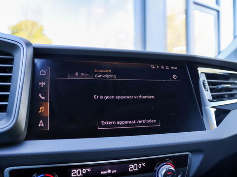 Audi A1 Sportback 25 TFSI S edition Automaat | S Line